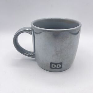 2014 DUNKIN' DONUTS PEARLESCENT LUSTER WINTER SNOWFLAKE COFFEE MUG